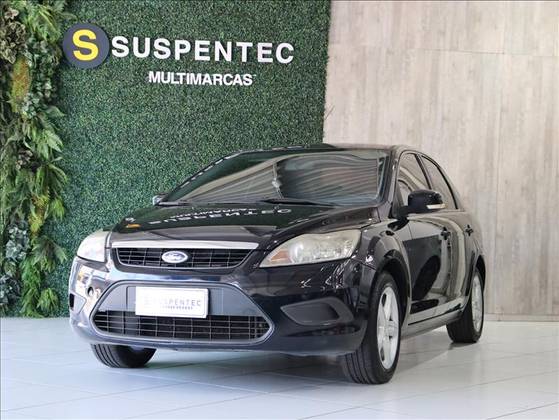 FORD FOCUS 2.0 GHIA SEDAN 16V GASOLINA 4P AUTOMÁTICO FORD FOCUS 2.0 GHIA SEDAN 16V GASOLINA 4P AUTOMÁTICO